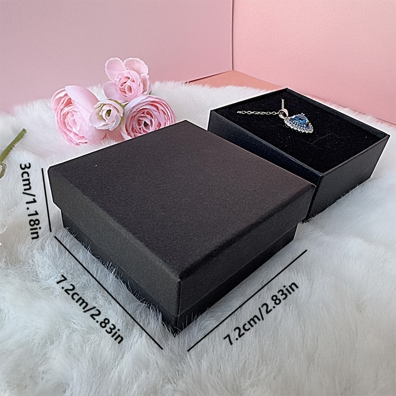 Classic Black Paper Jewelry Boxes for Necklaces and Pendants